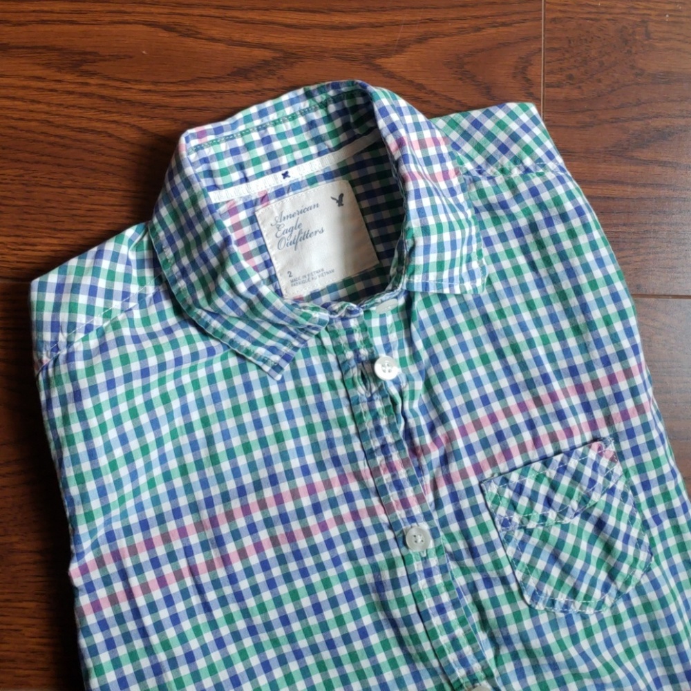 🔆AMERICAN EAGLE OUTFITTERS Womens  Plaid Shirt